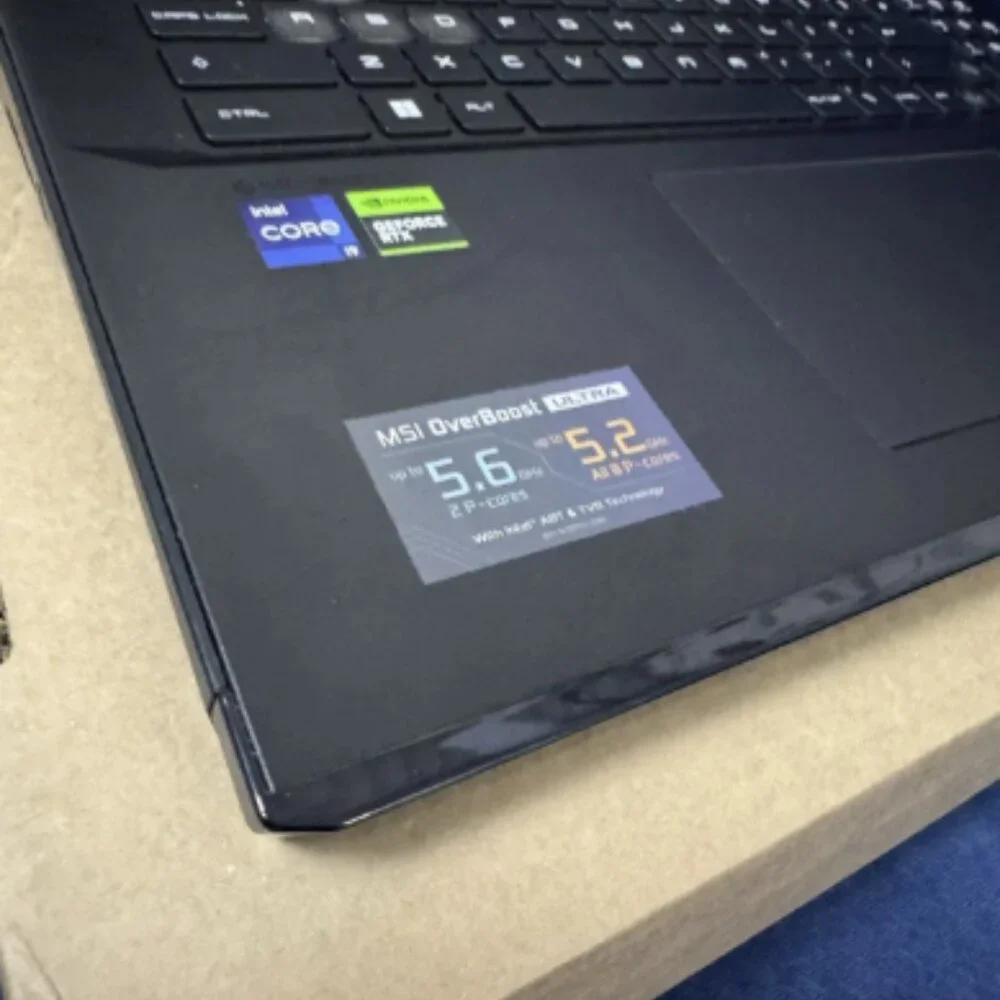 MSI Raider GE78 HX Gaming Laptop 13V, I9 13980HX, RTX 4090, 2TB SSD, 16gb RAM